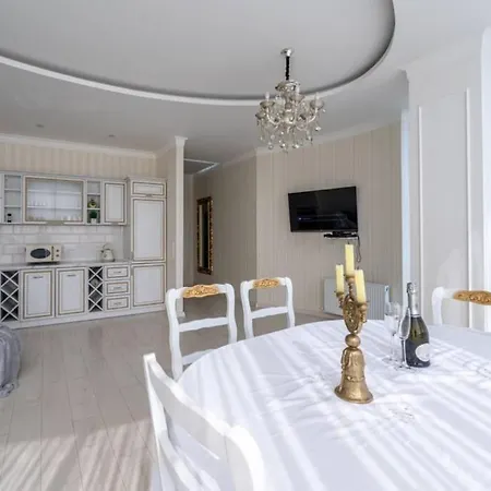 White Pearl. Sea View. Apartment Odesa