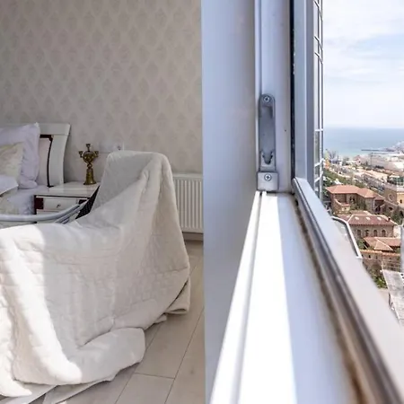 White Pearl. Sea View. Apartment *