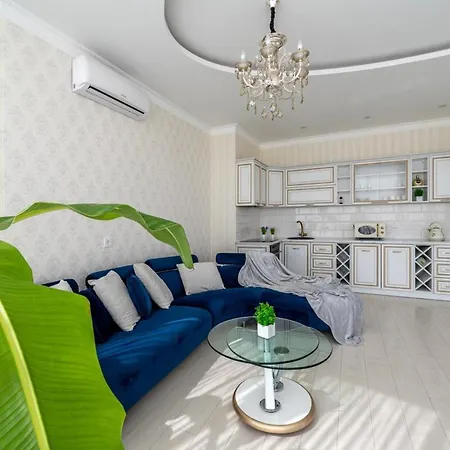 White Pearl. Sea View. *